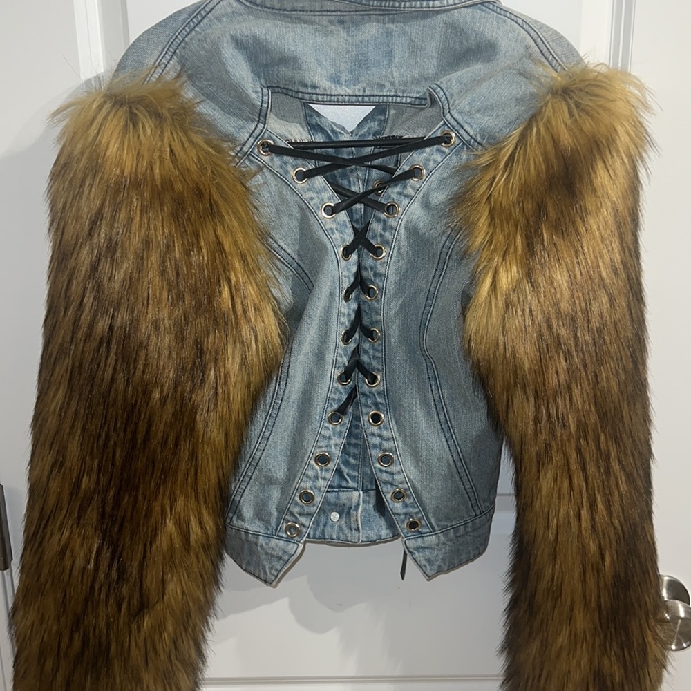 Denim Jacket with Brown Faux Fur Sleeves NWOT - Picture 5 of 9